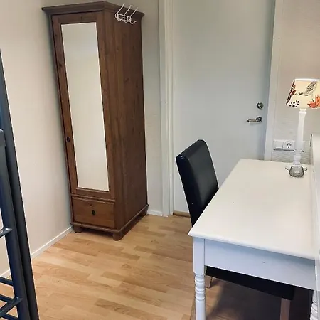 Bjoerkbackens Vandrarhem I Vimmerby Exterior foto